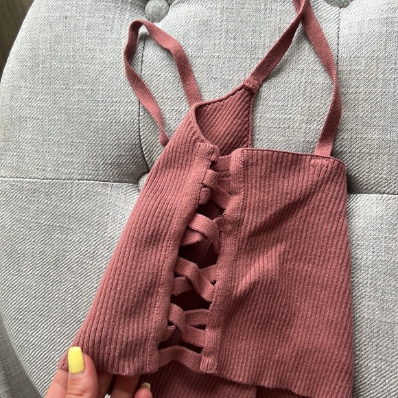 Adorable Muave Sweater Crop Top 🌸🎀 - Picture 2 of 4